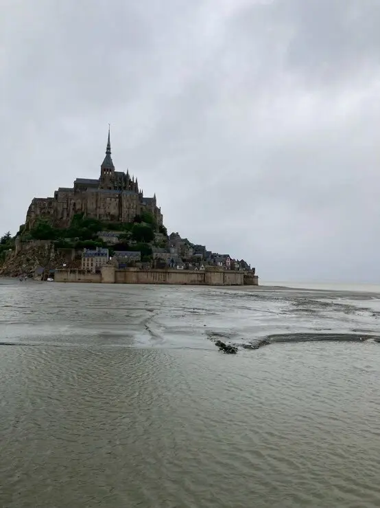 フランス　女子旅　モン・サン・ミシェル　パリ　カフェ　世界遺産　 cafe opera  amorino  モン・サン・ミシェルのオムレツ　ル　ルレサンミシェルホテル　パリ旅行　フランス旅行