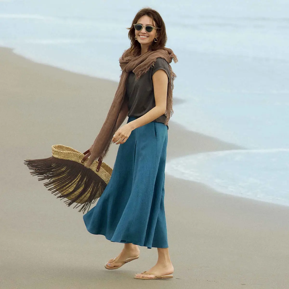 E by éclat フレンチスリーブTシャツ、リネンラップ風スカート