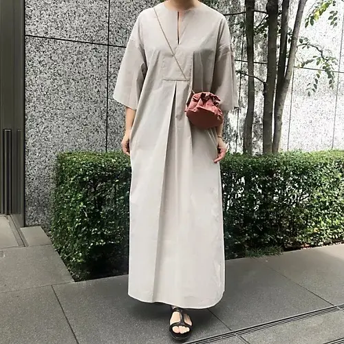 【50代 ファッション】気温25度に何をの画像_3