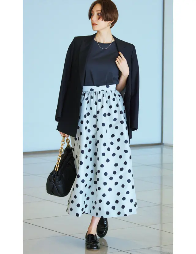 エッフェ ビームスのスカートのLIZA