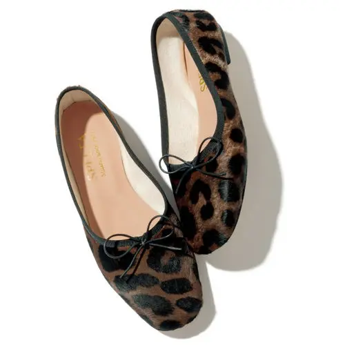 SPELTA 甲深スクエアバレエシューズ