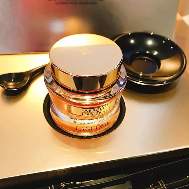 肌トーン、一気にアップ！　ランコムの“塗の画像_2