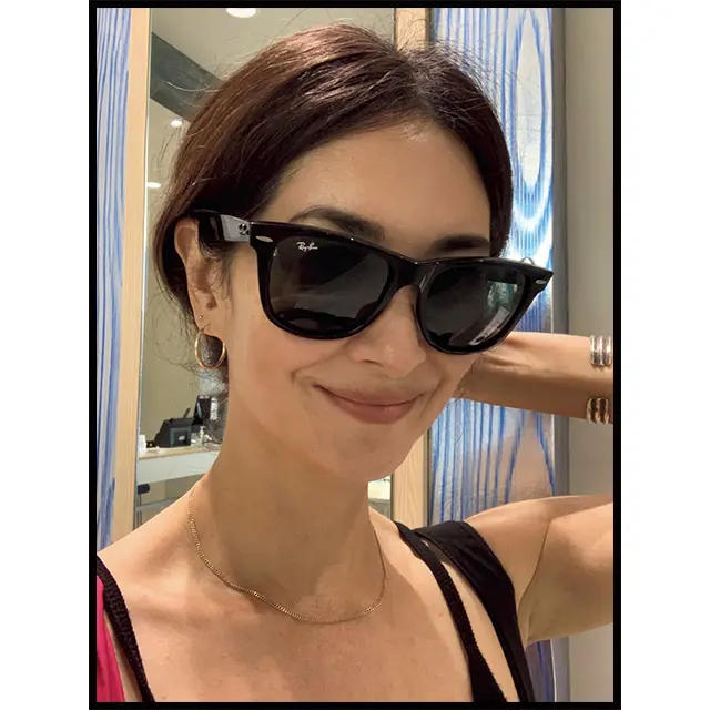 アイコニックなレイバンの ウェイファーラー