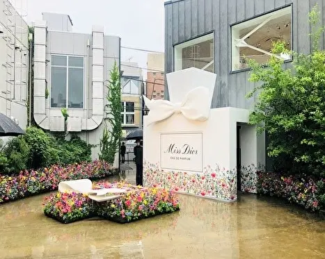 ミス ディオール アート イベントに行っの画像_3