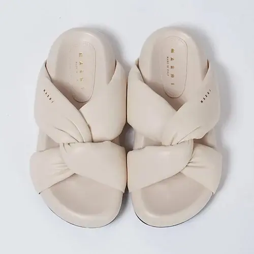 プレイフルなデザインに釘付け！「MARNの画像_9