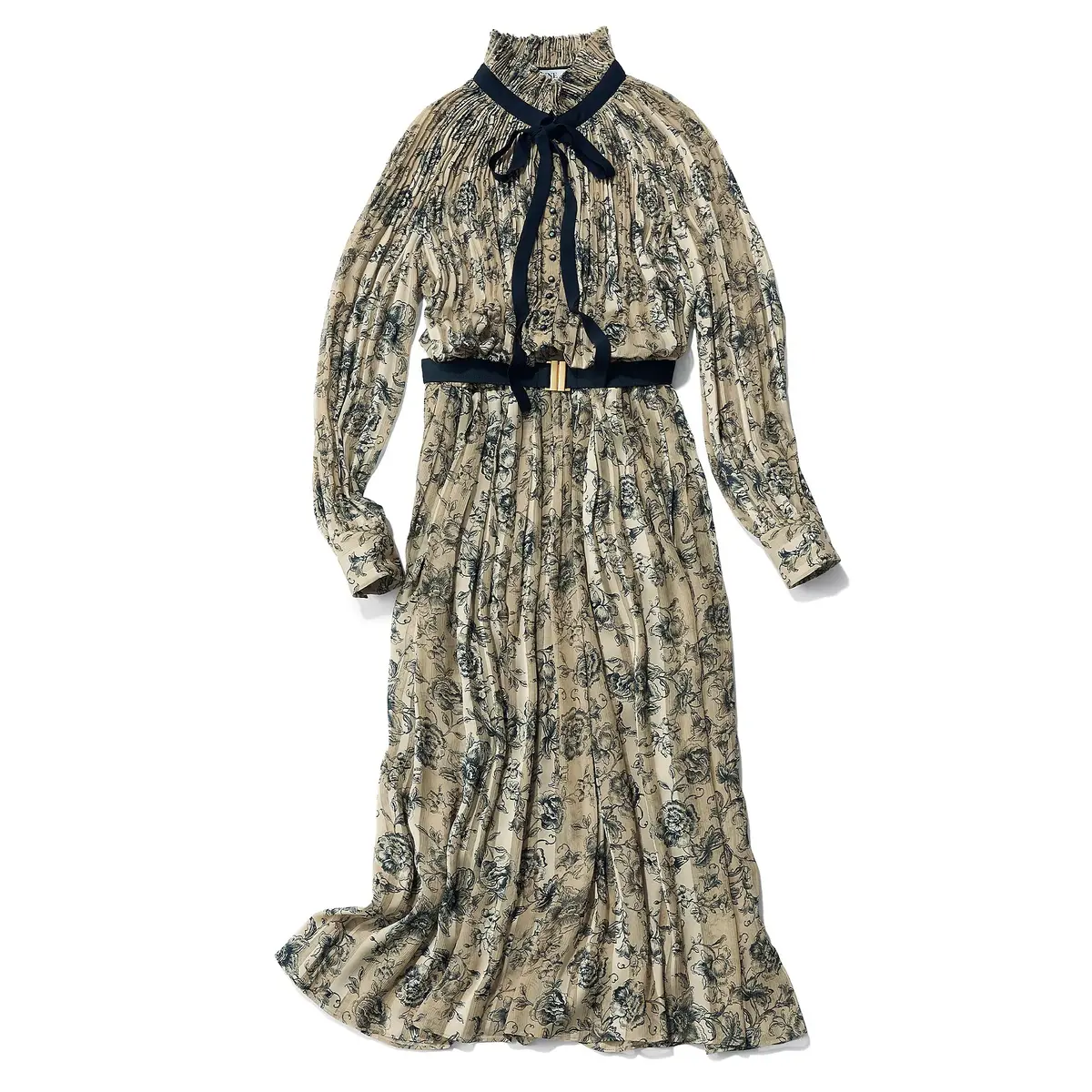 「久しぶり!」の集まりに。華やかさと体型の画像_2