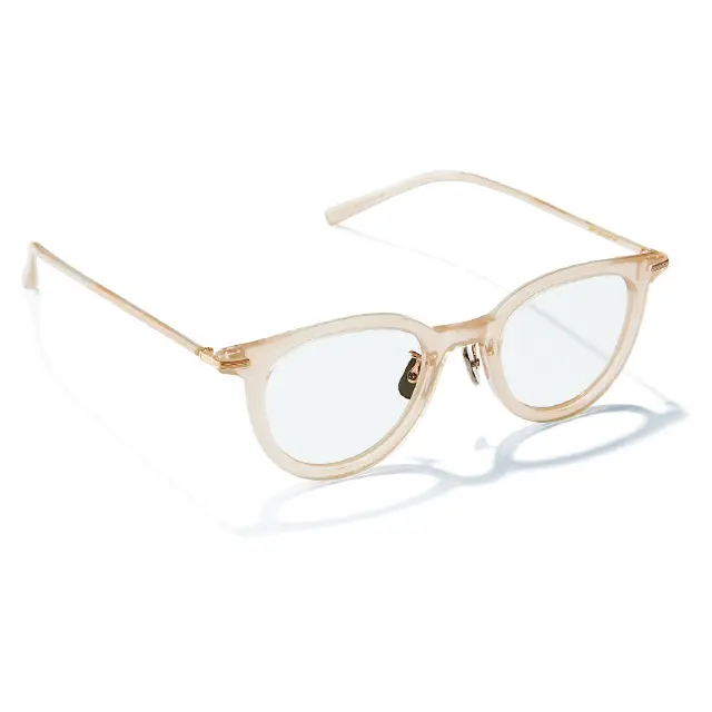 クールベージュ　メガネ　アイヴァン