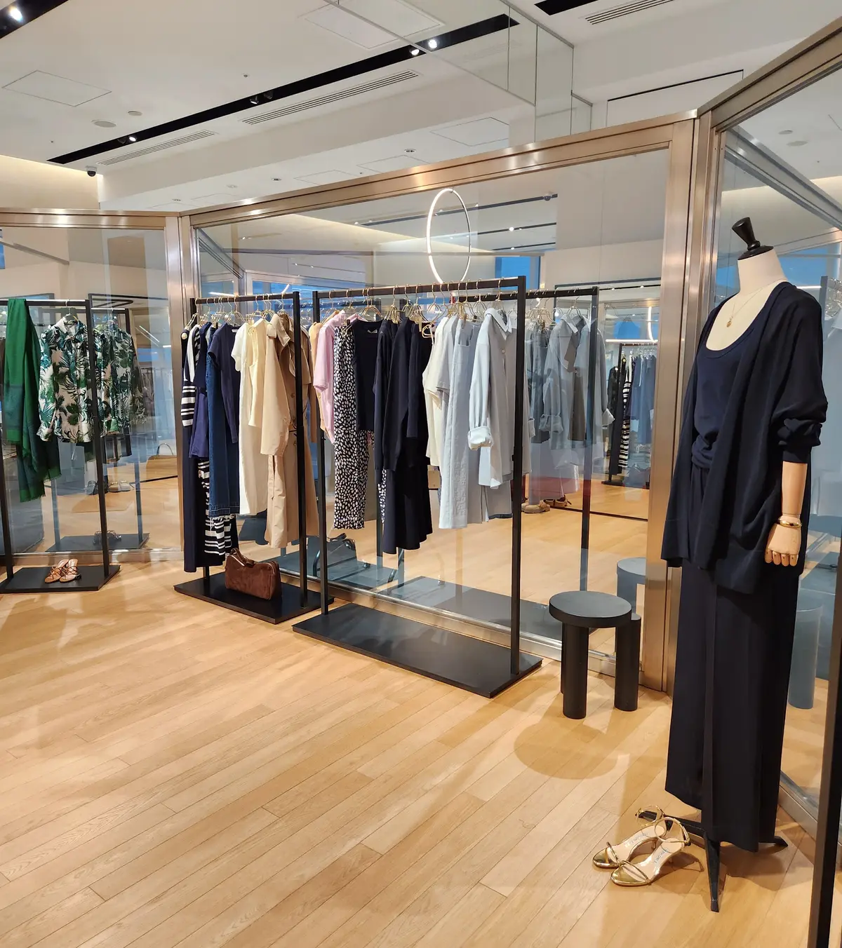 虎ノ門ヒルズでお洒落ランチとショッピングの画像_15