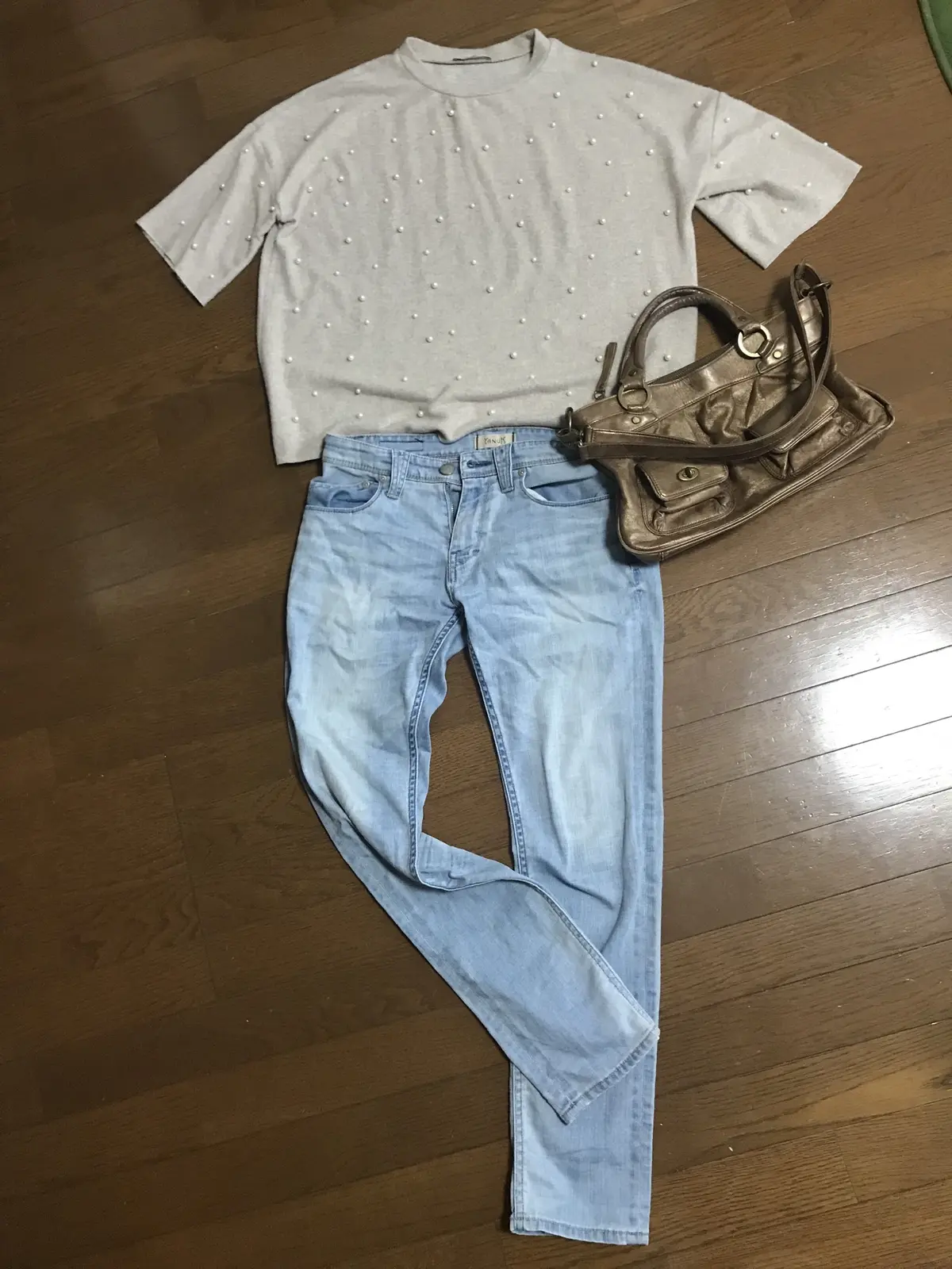 ライブはキレイ目カジュアルコーデでの画像_3