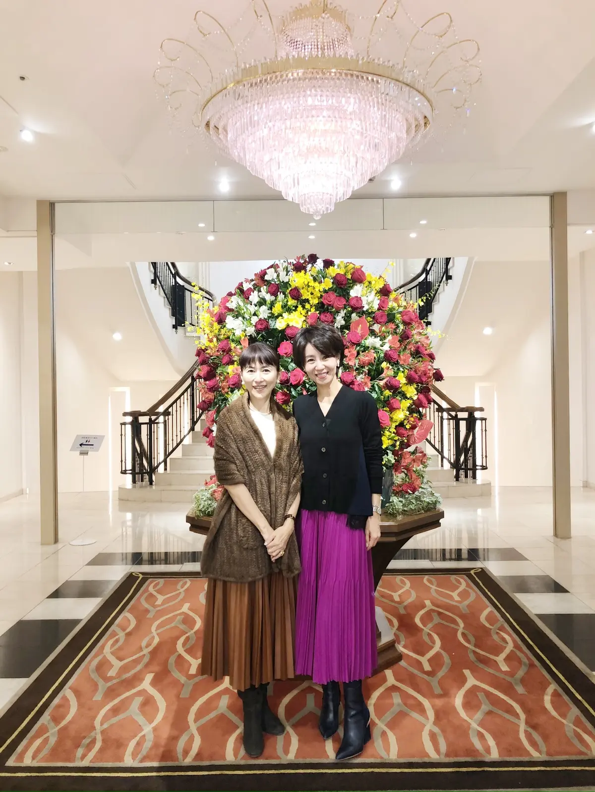 ネイビーカラーを華やかにの画像_3