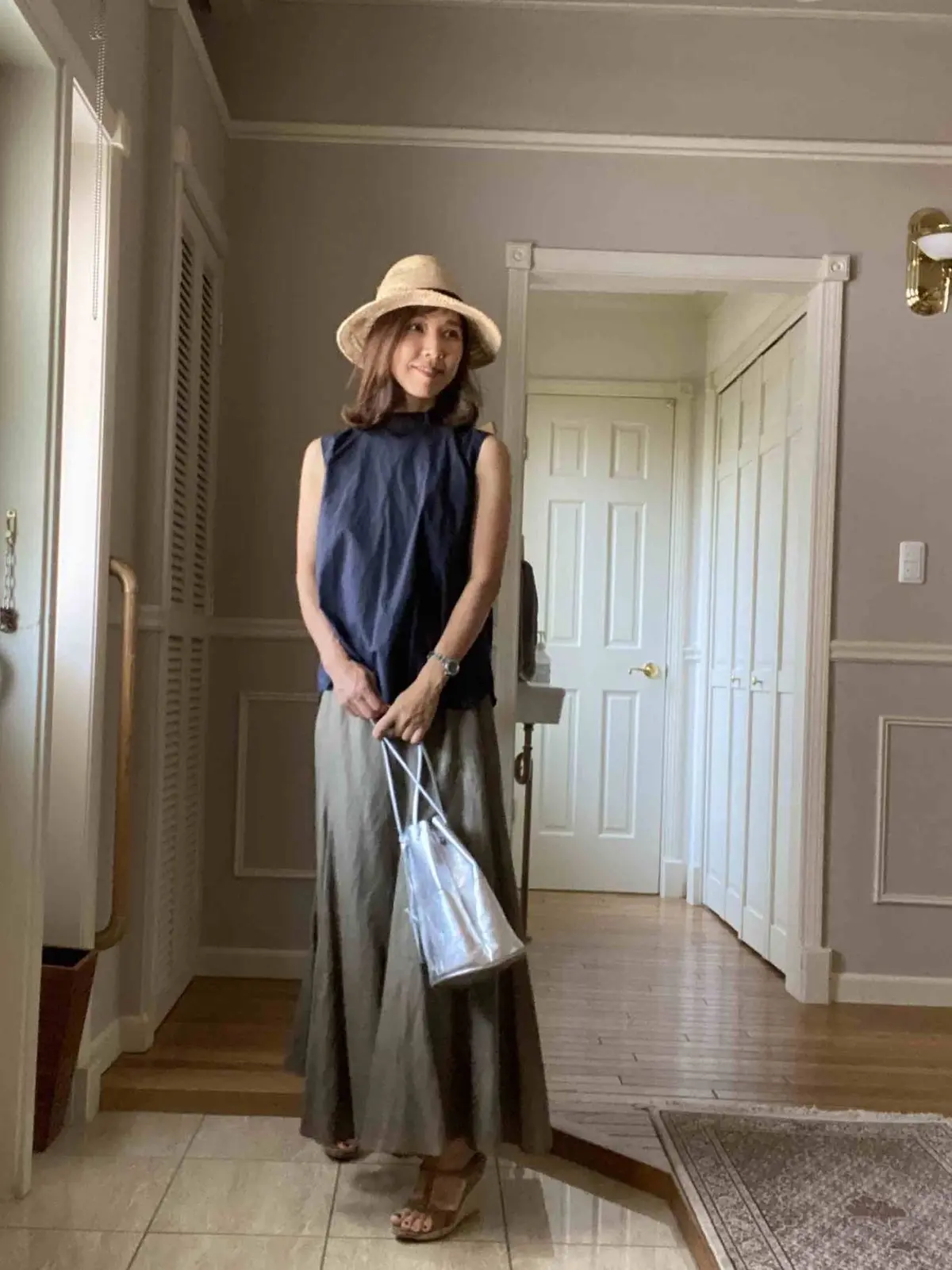 相性抜群ネイビー×カーキと横浜夜景の画像_1