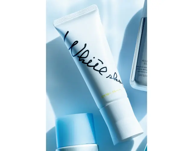 《ポーラ》ホワイトショット スキンプロテクター DX