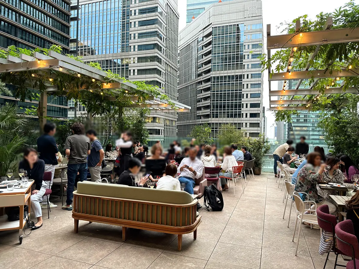 師走の丸の内からの画像_15