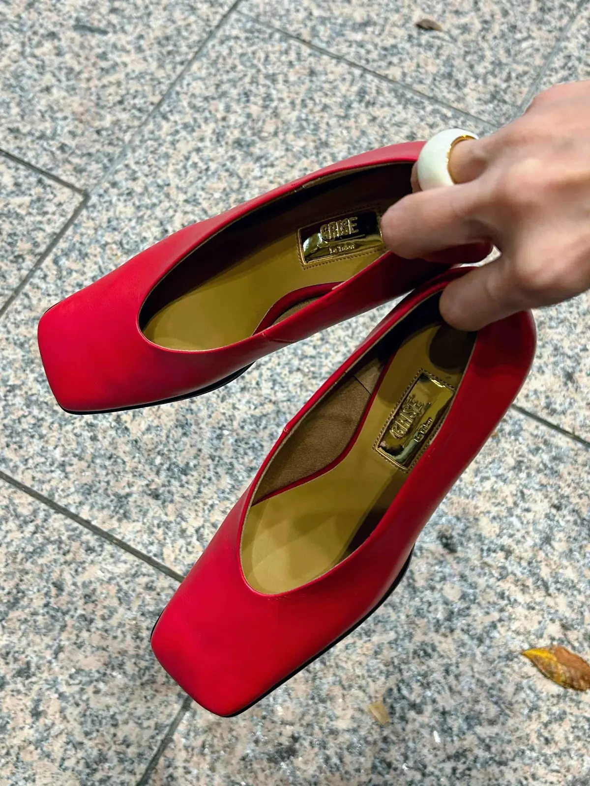 シンデレラパンプスで褒められコーデの画像_8