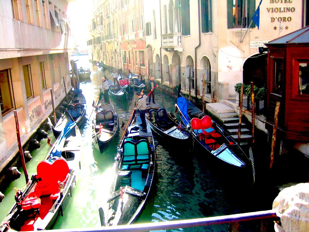 ベネチア　ゴンドラ