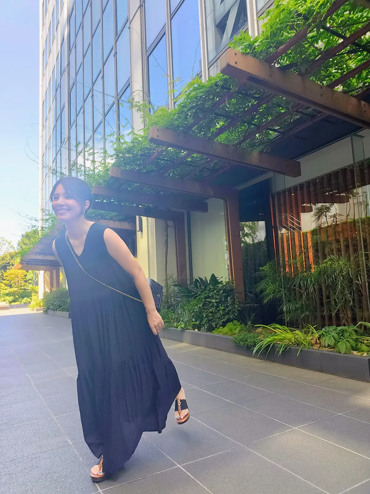 40代ファッション、黒ワンピース、秋コーデ、スタイルデリ、STYLE DELI、青山ランチ、地中海料理、ママ友ランチ、STELLAR WORKS