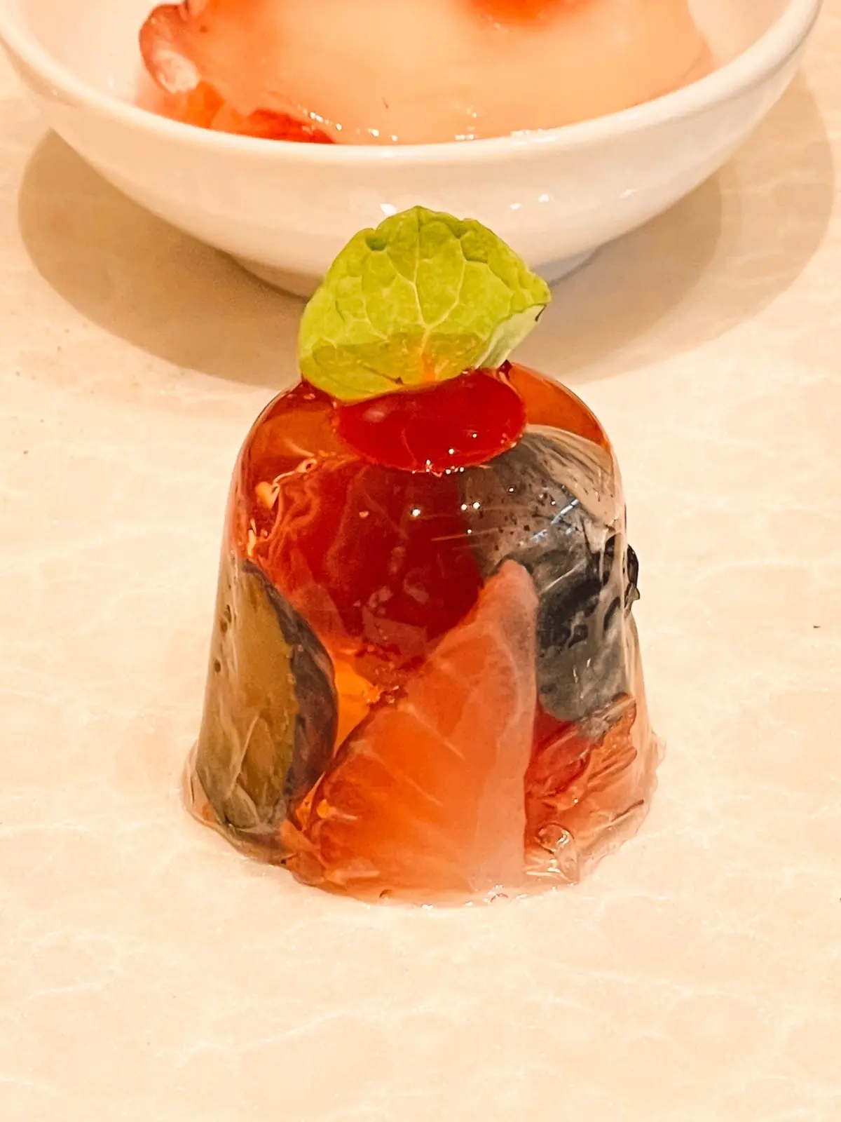 東京會舘、本舘、東京會舘本舘、ゼリー、スパークリングワイン、苺、ブルーベリー、フランボワーズ、フリーフロー