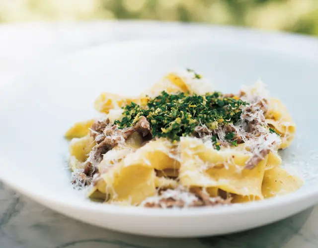 「ラム肉ラグーソース パッパルデッレ」