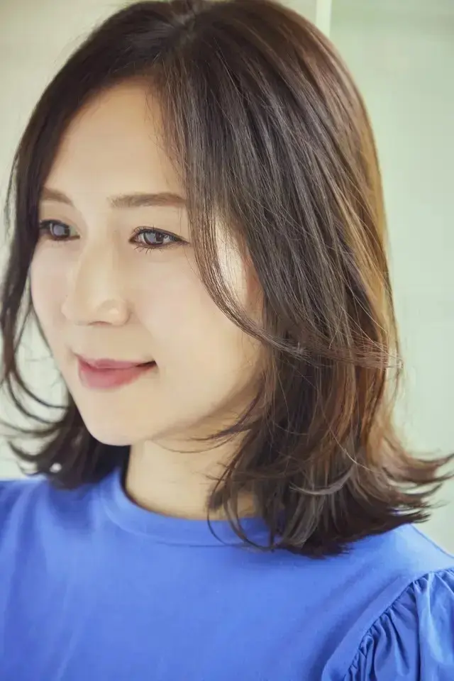 理想的な小顔印象「くびれミディアム」