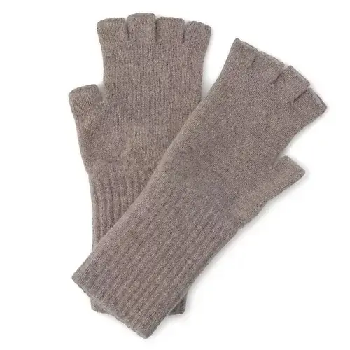 【50代 週末コーデ】軽やかさと防寒を両の画像_6