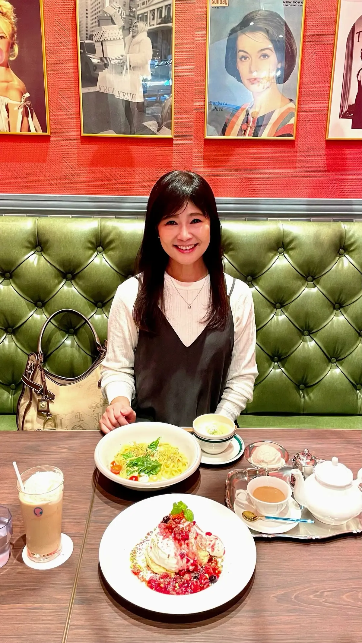 Miss pretty woman、フードコート、フードゾーン、ららぽーと、ららぽーと東京ベイ、ららぽーとTOKYO-BAY、LaLaport TOKYO-BAY、第 I 期グランドオープン 、knit、ニット、白ニット、Feroux 、フェルー、jumper dress、ジャンパースカート、ジャンスカ、サロペットロングスカート、ミモレ丈、a.v.v 、ネックレス、ジュエリー、ダイヤモンド、一粒ダイヤ、ペンダント、一粒ダイヤペンダント、necklace、Jusail、ジュセール 、コート、ロングコート、ベージュ、キャメル色、ファー、リアルファー、ラビットファ、coat、アスプリ株式会社 、bag、バッグ、ラルフローレン、RALPH LAUREN、パスタ、パンケーキ、スフレパンケーキ、ストロベリーパンケーキ、ロイヤルミルクティー、英国式ロイヤルミルクティー、生クリーム、半個室、ソファ席、スープ、カボチャのポタージュ、