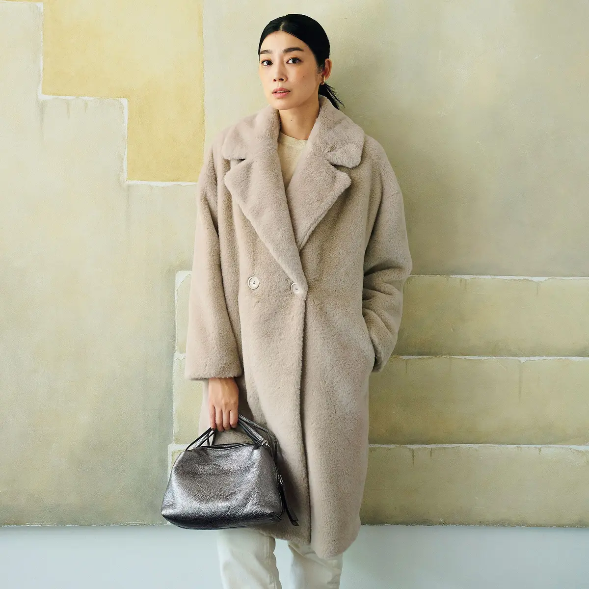 品よく暖かい洗練の一着「HERNO」のエの画像_1