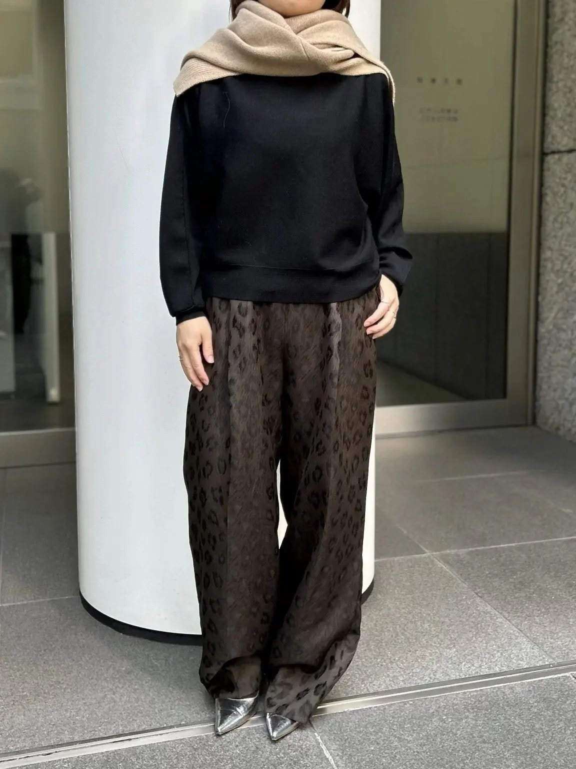 巻くだけでお洒落に変身♪都会的な抜け感をの画像_7