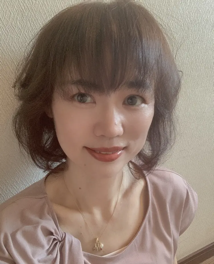 夏のヘアスタイル　頭皮洗浄ケアの画像_3