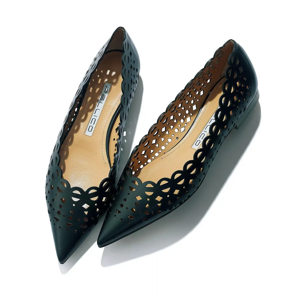 今欲しいのは、ラクちんなのに上品な一足！の画像_2