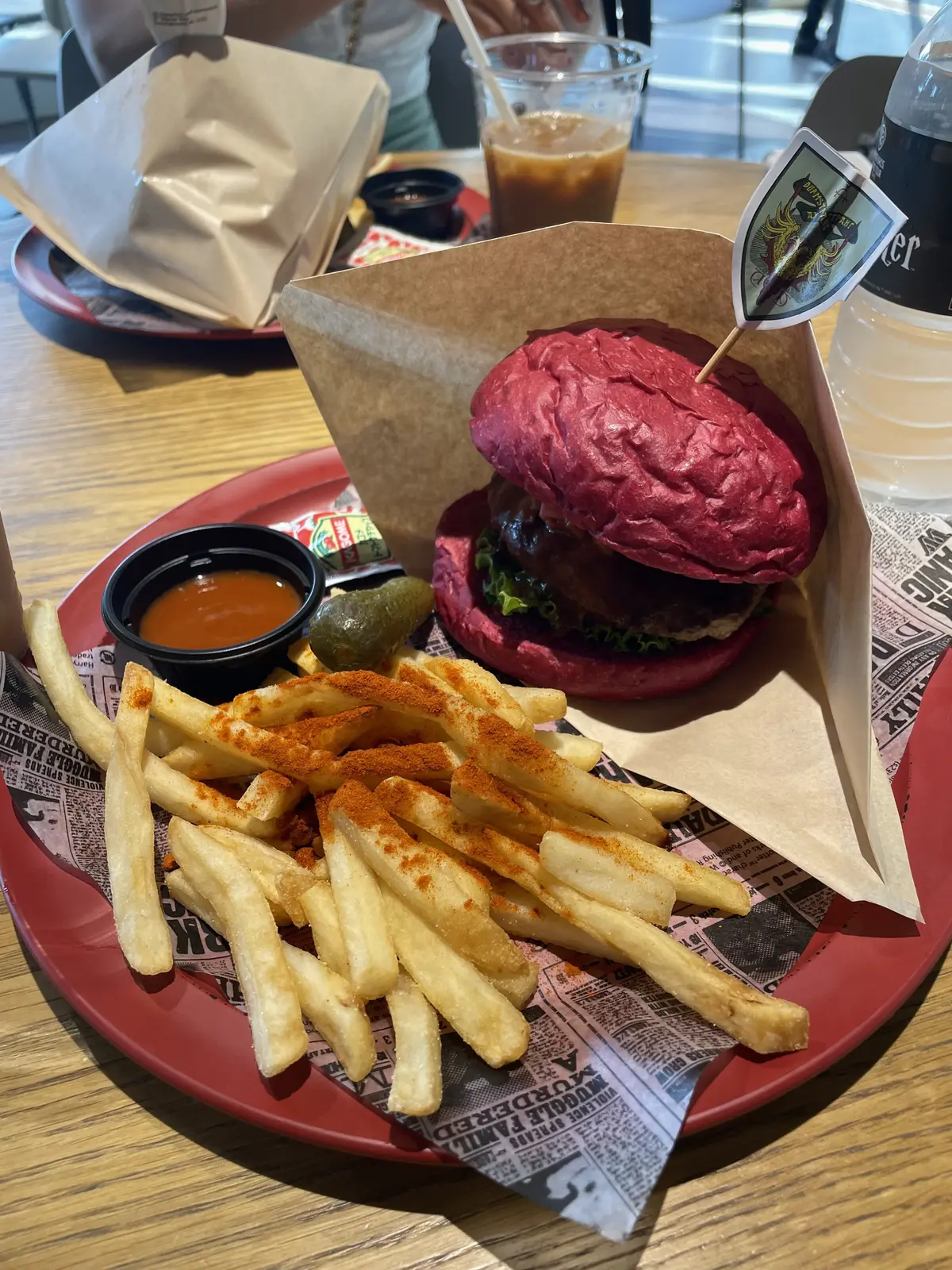 ハリーポッター、ワーナーブラザース、スタジオツアー東京、ワーナーブラザーススタジオツアー東京、 メイキング・オブ・ハリー・ポッター、ワーナー ブラザース スタジオツアー東京メイキング・オブ・ハリー・ポッター、ハリーポッター、現在期間限定、炎のゴブレット、魔法省、噴水、感動、映画のシーン再現、映画のセット、本物、実物、プレミアムバーガー、ハリーポッタープレミアムバーガー、ハリーポッタープレミアムバーガーセット、スタジオツアー限定、マンドレイク、マンドレイクのレストラン、れす