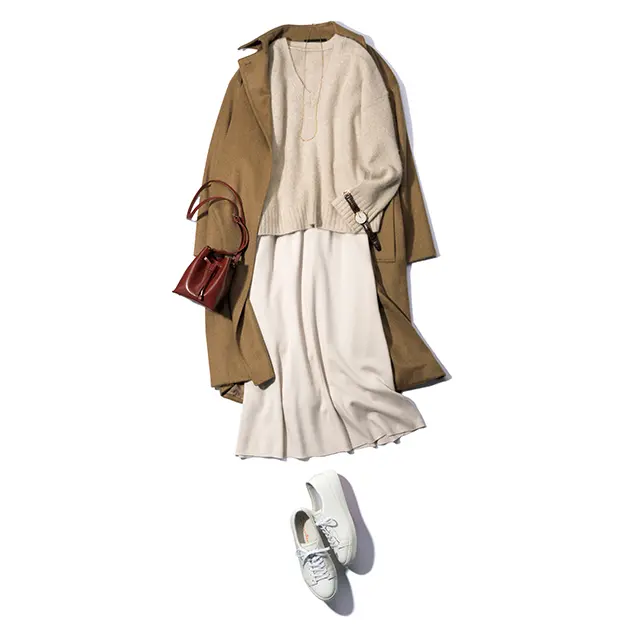 柔ベージュニット