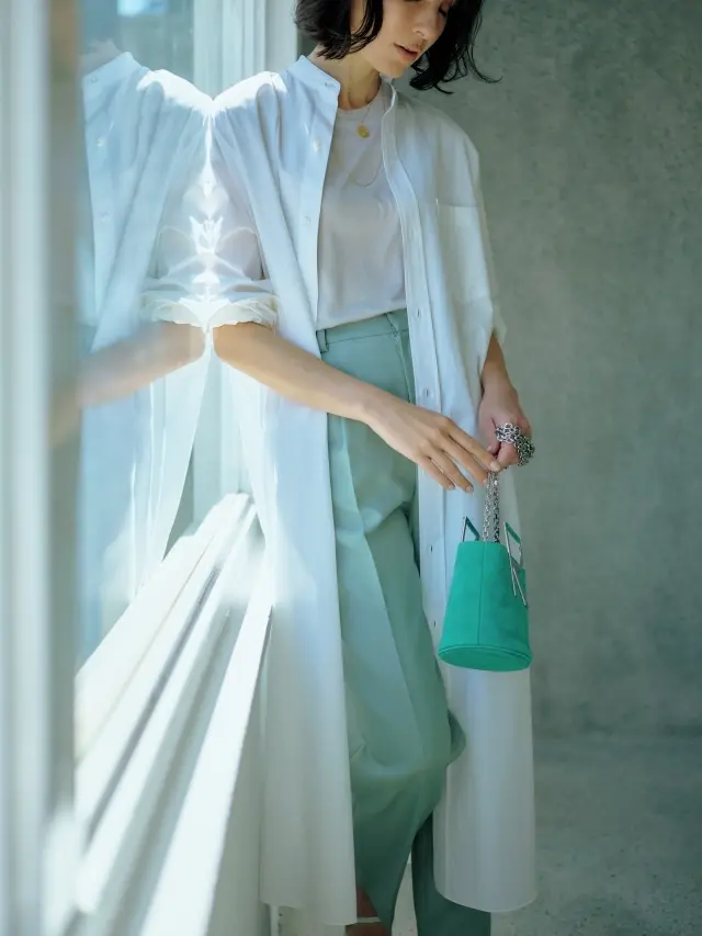 白シャツワンピース着回し3.はおりとして