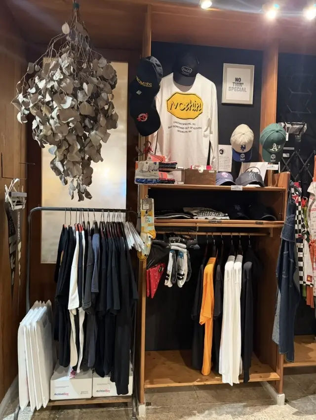 大好きなニット帽で秋コーデ、神戸の魅力あの画像_9