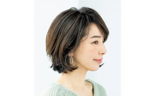 顔やせ悩みを解消する外ハネボブのサイド