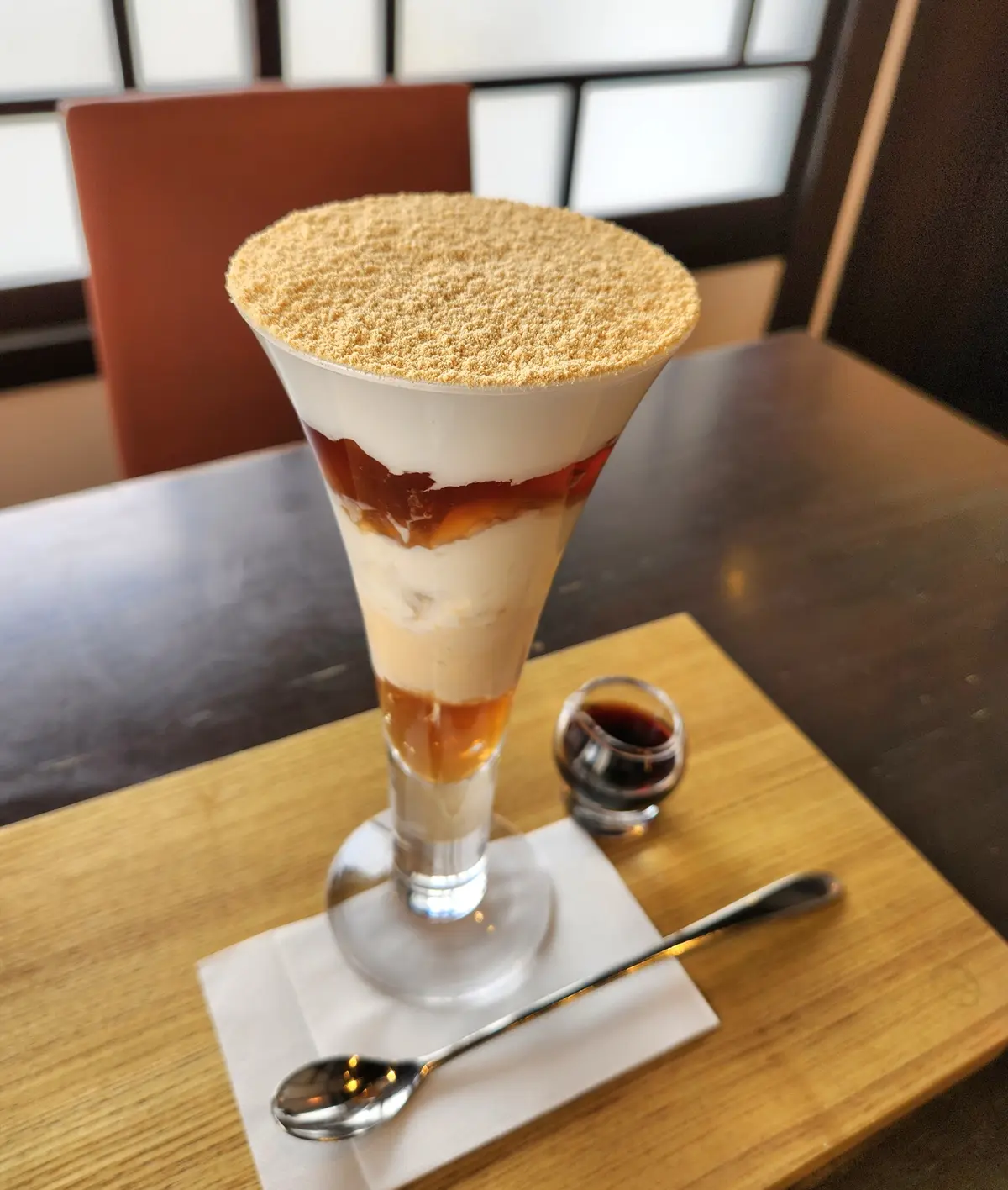 焦がしきな粉パフェ