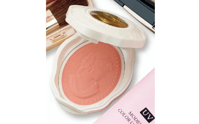 レ・メルヴェイユーズ ラデュレのプレスト チークカラー N 10