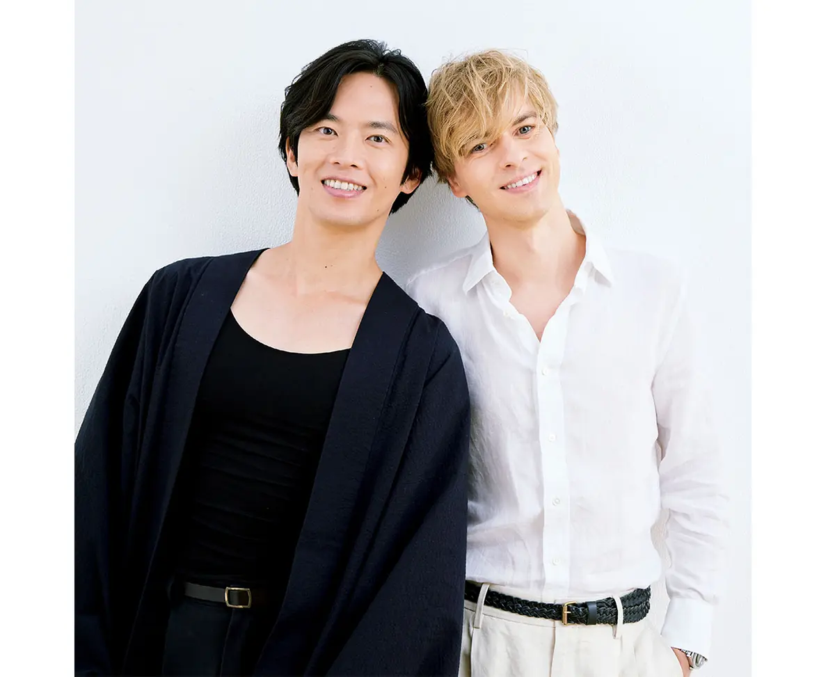 OurAge×Webエクラ　「クリスは6歳年下ですが、美しいと感じるもの、楽しいと感じることなど感性がとても似ていて、いつも一緒にいます」