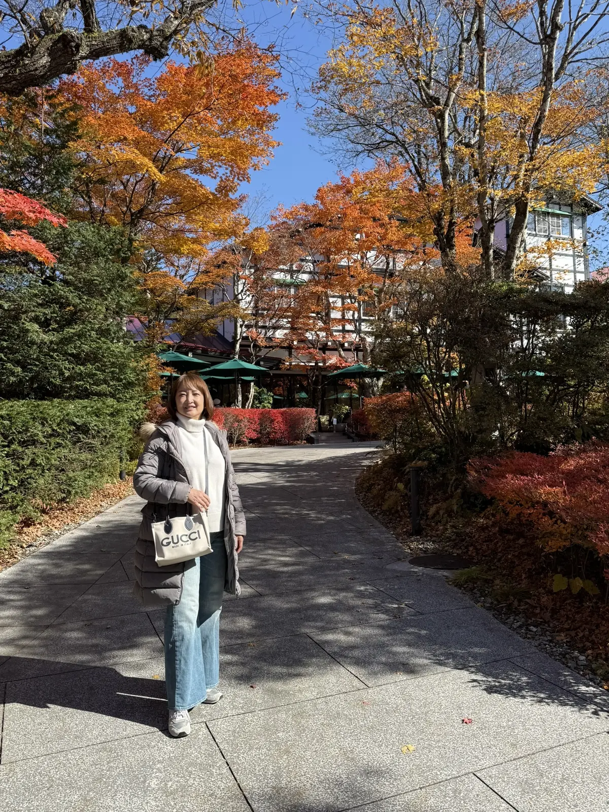 万平ホテル　紅葉