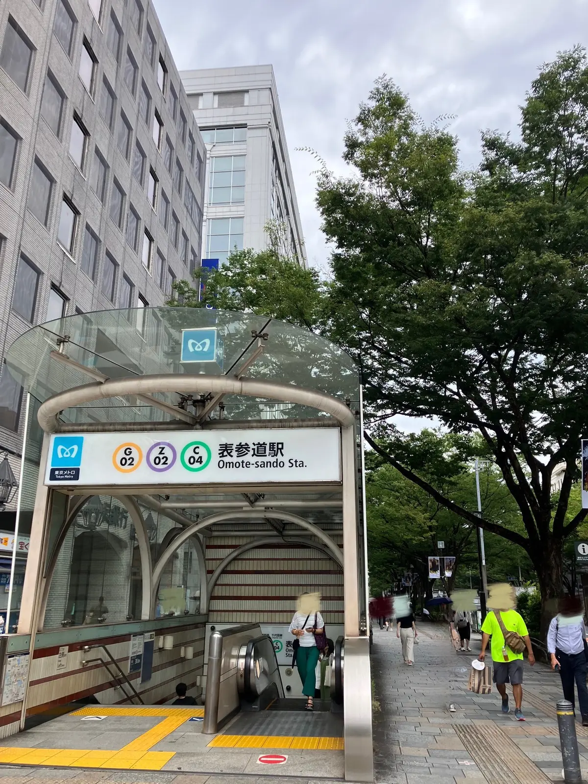 表参道　東京散歩　パワースポット　東京パワースポット　善光寺　遊茶　ユニクロ　ワンピース　ウルトラストレッチエアリズムワンピース