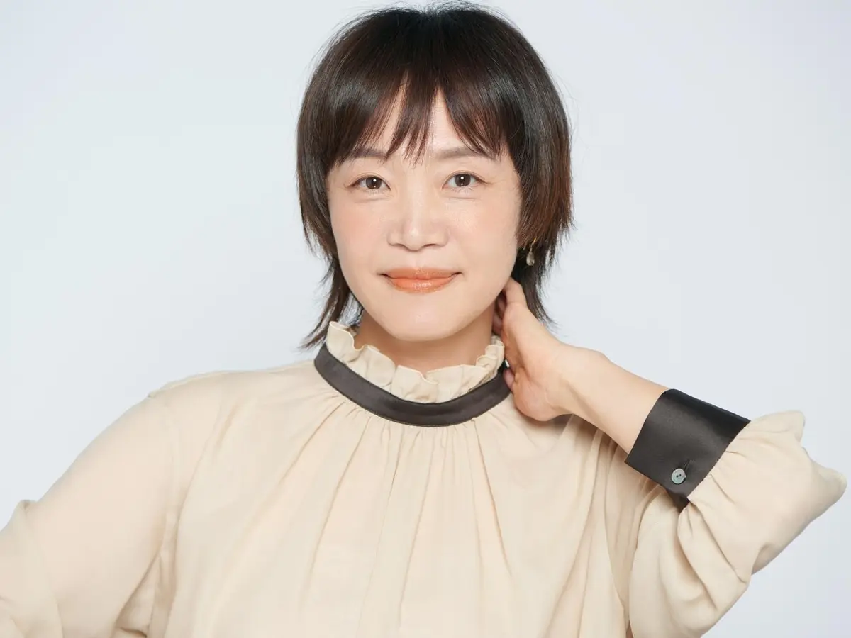 OurAge×Webエクラ ダル～ンとまのびした頰に若々しい丸みが復活！ 真顔でも高い位置に