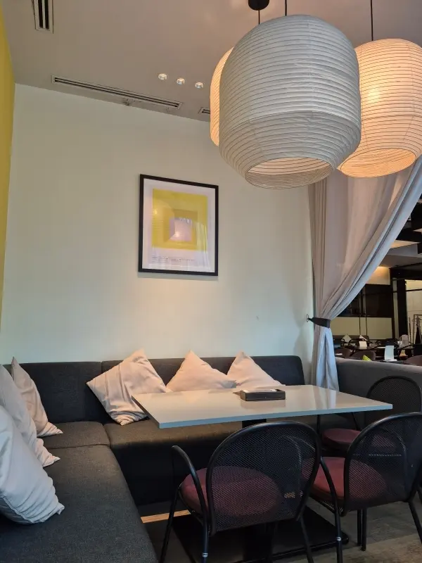 秋バラを求めて🌹Jマダムの「花友」とクラの画像_2