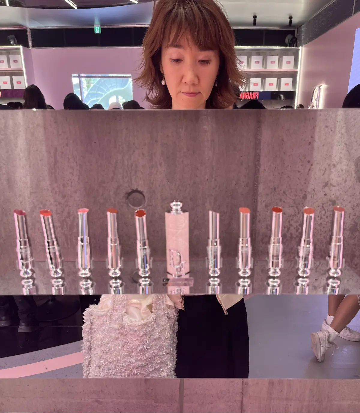 目白の後のお出かけシリーズ、今月は〝六本の画像_8