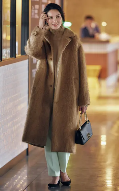 コートを脱いでもステキ！ シーン別“2層の画像_3