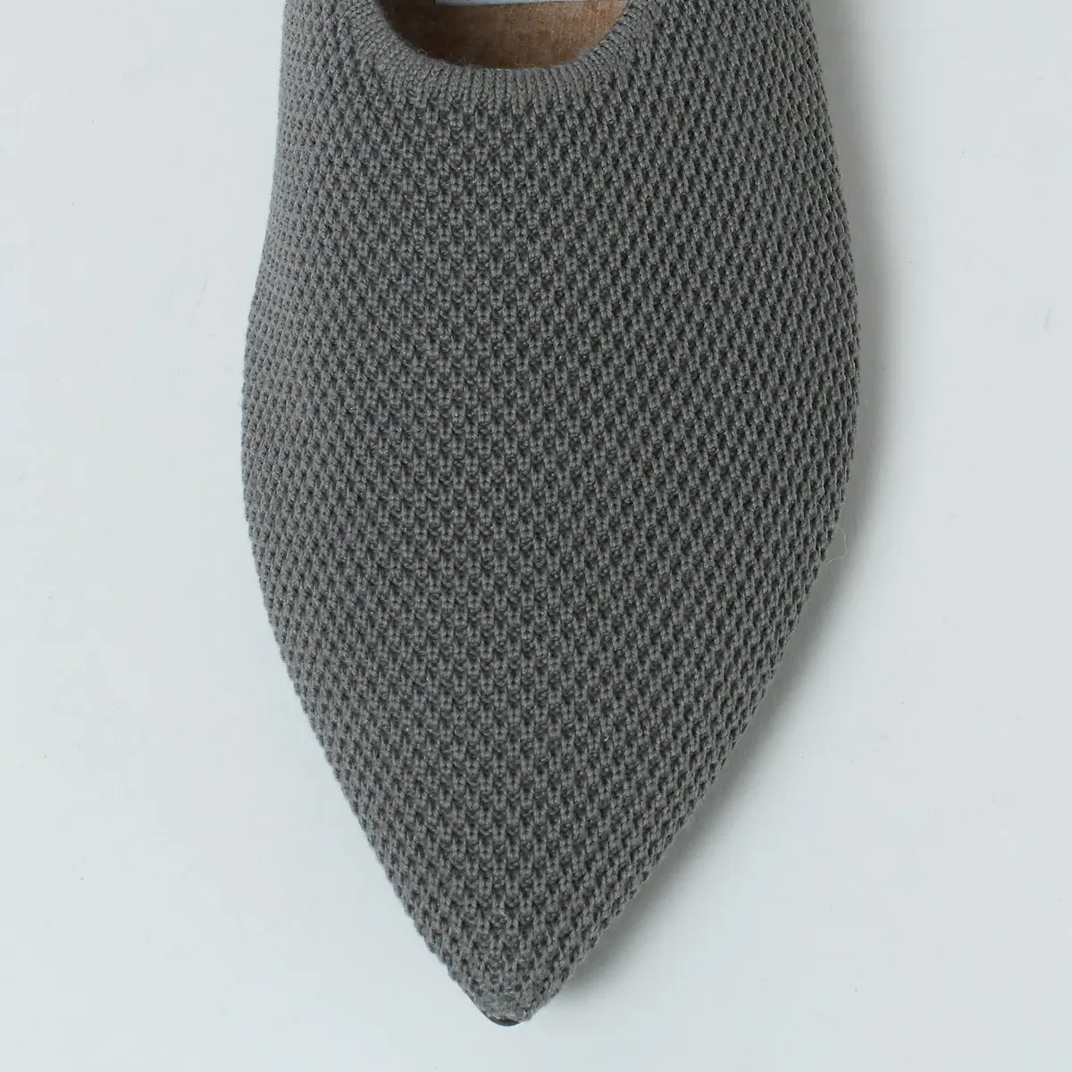 美しいフォルムと履き心地のよさにほれぼれの画像_3