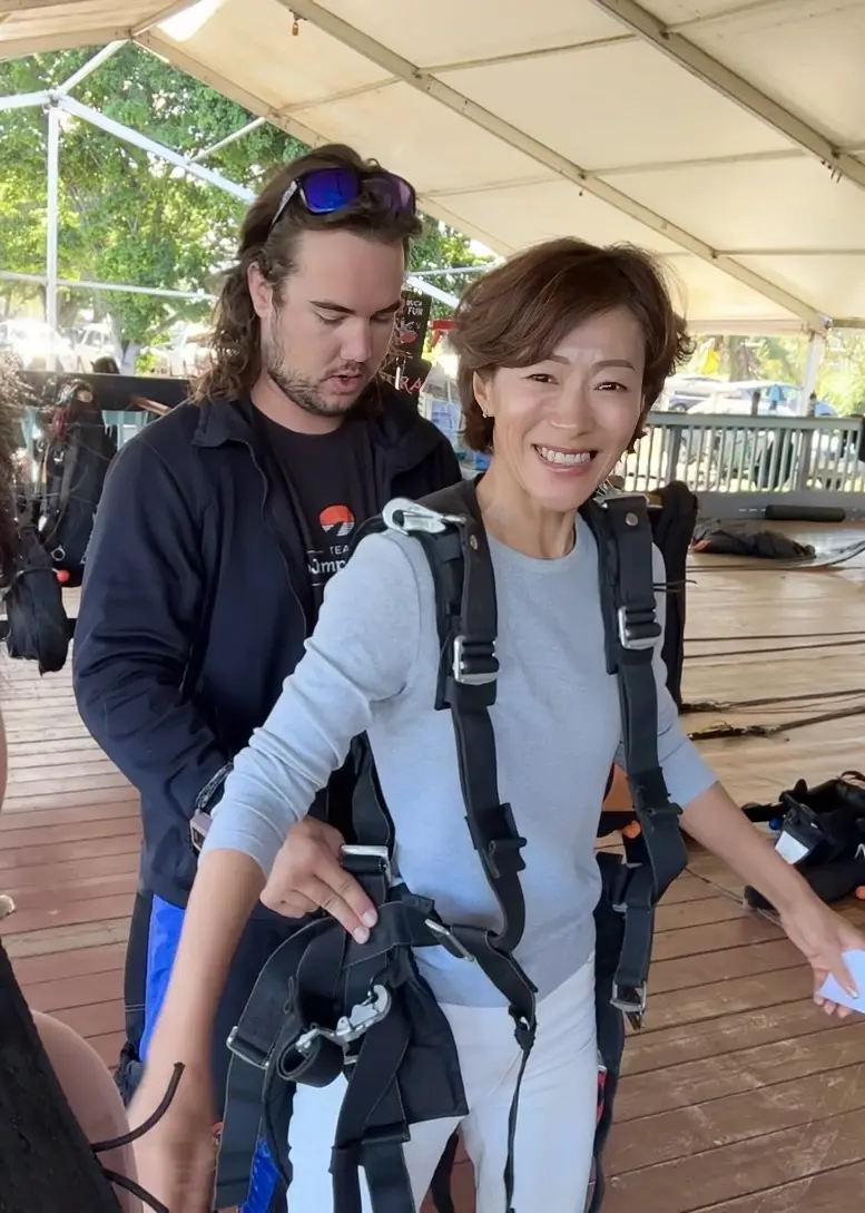 ハワイで念願のスカイダイビングに挑戦！！の画像_4