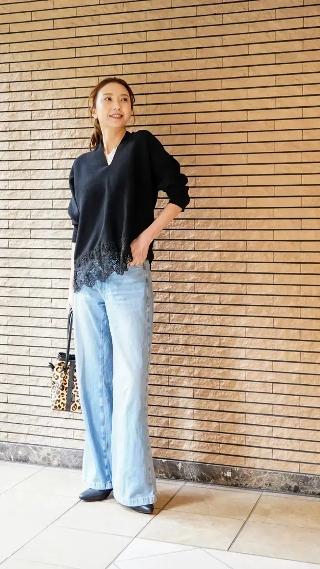 ZARA デニムパンツ愛用 エクラ華組  法村麻起子さん