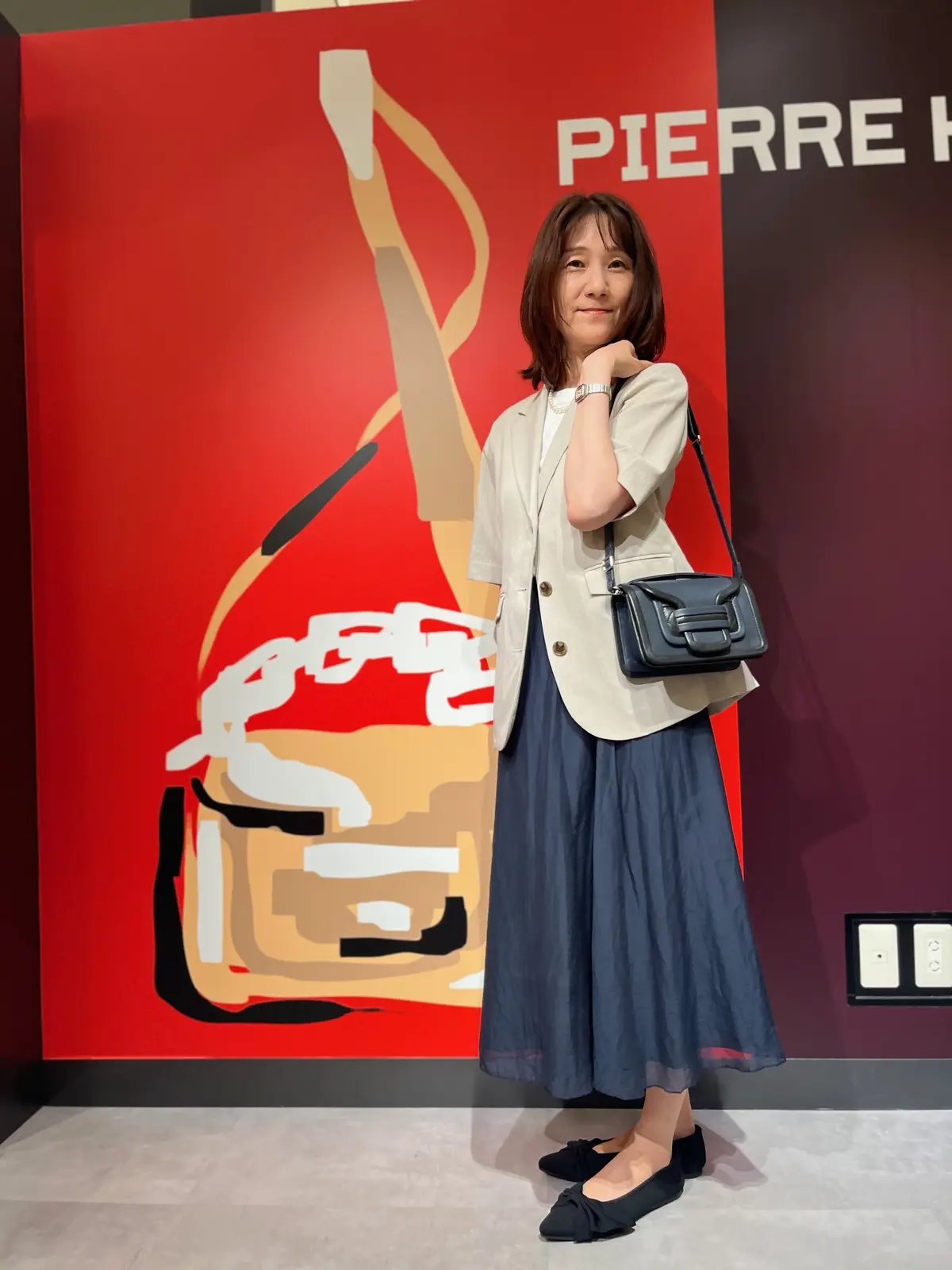 １６６㎝の私。ネービーのスカートとブラックのシューズにリンクしてるかな？