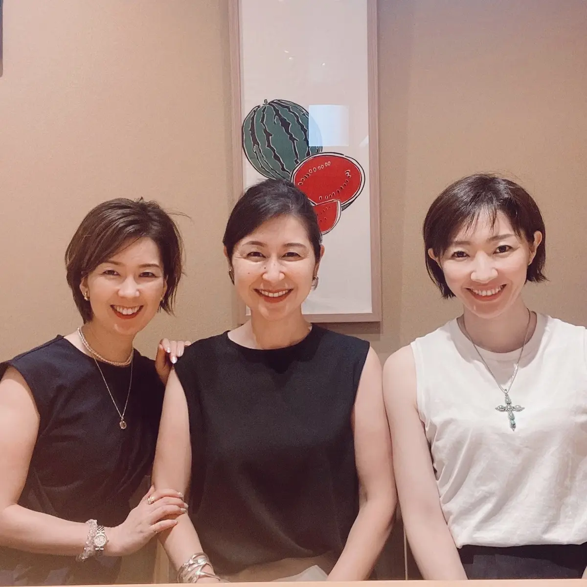 華組同期３人での記念写真