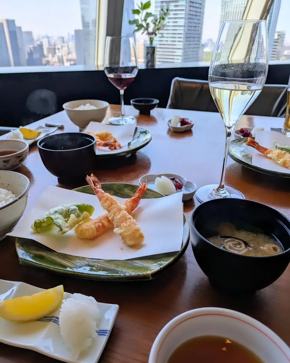 愛宕グリーンヒルズの絶景レストランで天麩の画像_5