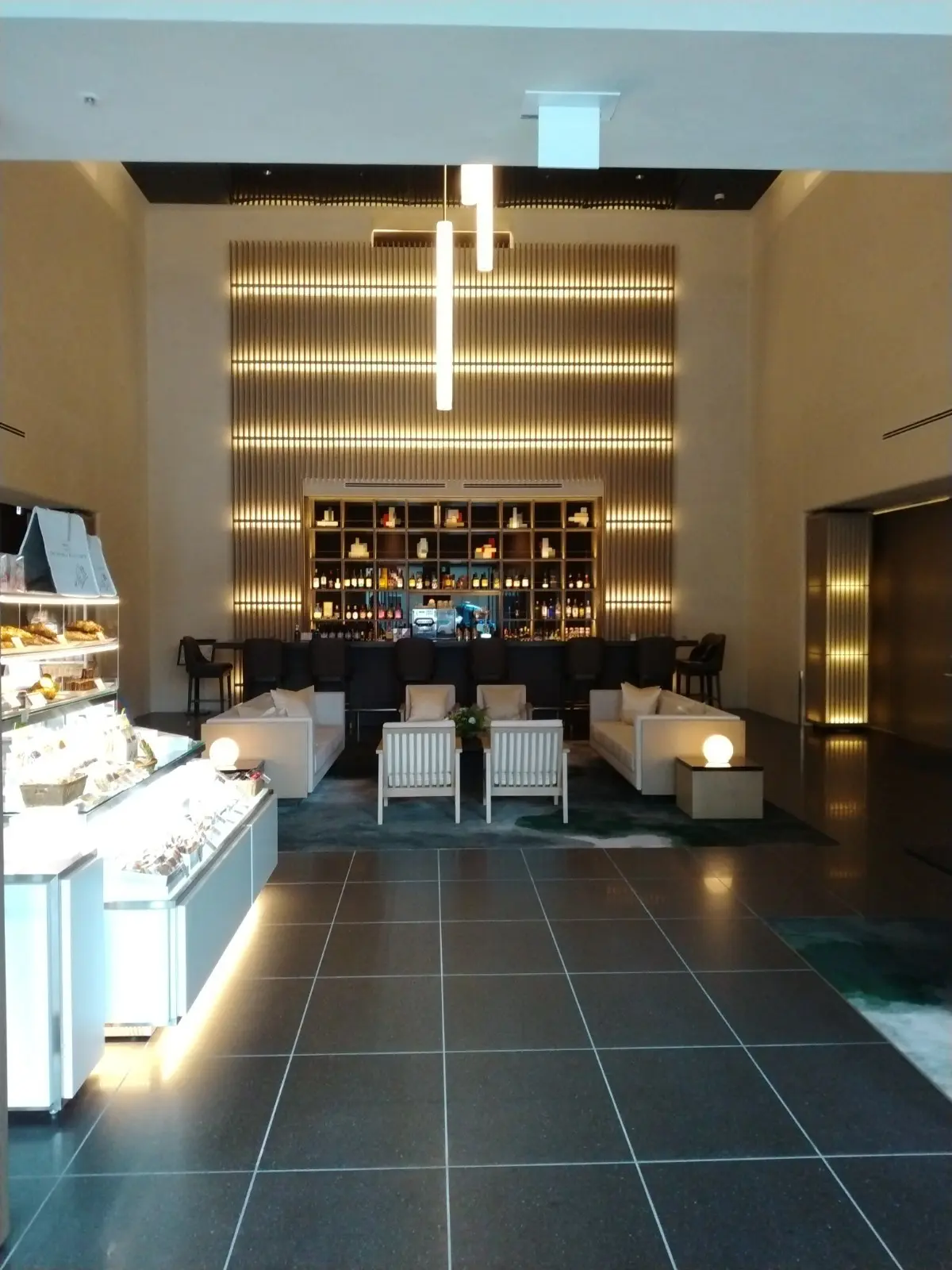 ザ　ロイヤルパークホテル　アイコニック京都